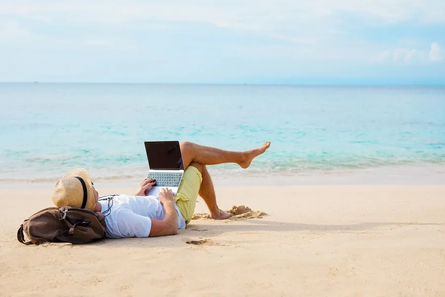 Du Lịch Kết Hợp Công Việc và Giải Trí