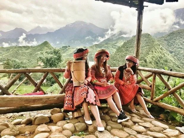 Du Lịch Sapa 3 Ngày 2 Đêm 2025: Khám Phá Thị Trấn Trong Sương & Bản Làng Tuyệt Đẹp Miền Tây Bắc
