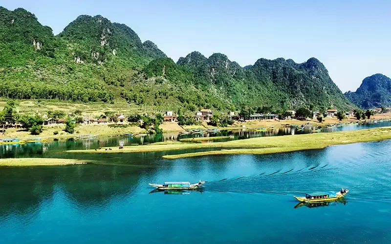 Quảng Bình: Vương Quốc Hang Động