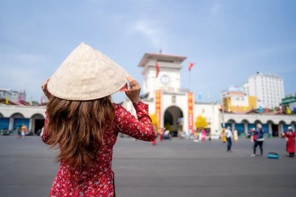 Trải Nghiệm Văn Hóa & Đời Sống Với Chi Phí Thấp